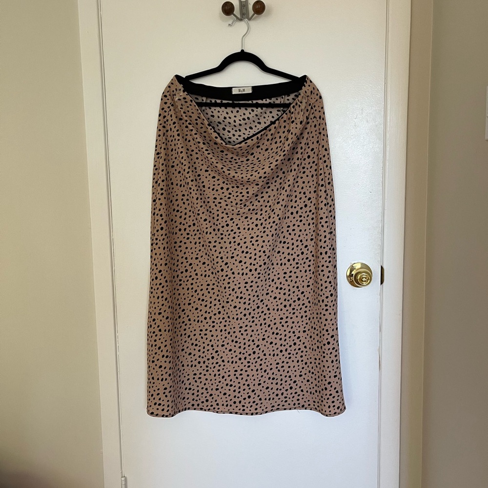 Elegant Tan and Black Polka Dot Midi Skirt